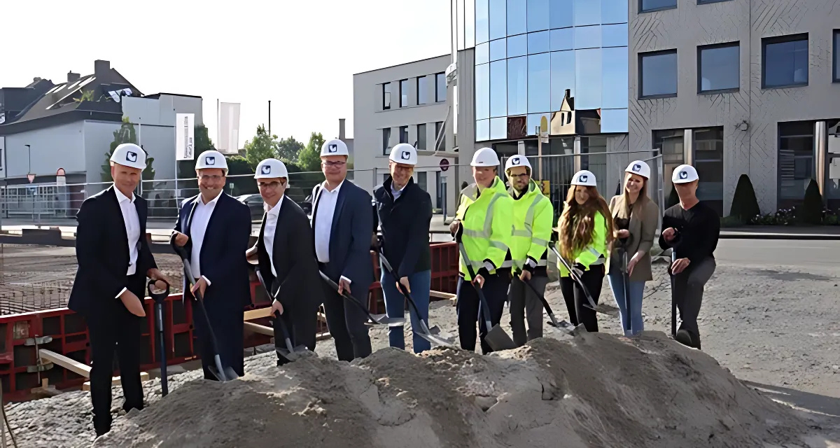 Ground-breaking ceremony held for SIMONSWERK new administration building